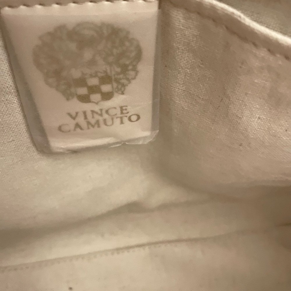 NWT Vince Camuto  Saly Blk Canvas, cream leather trim sides/bottom & ID beauty. - Picture 4 of 15